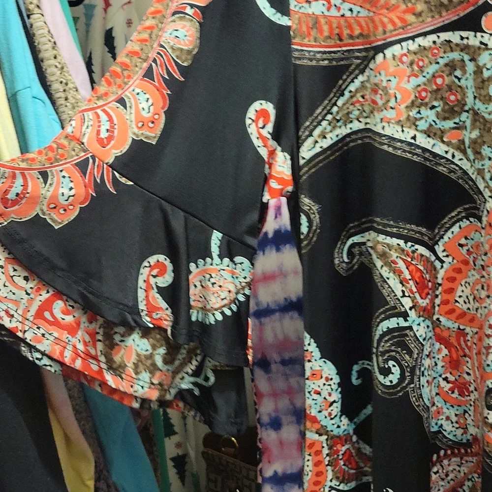 Dress - Picture 2 of 2